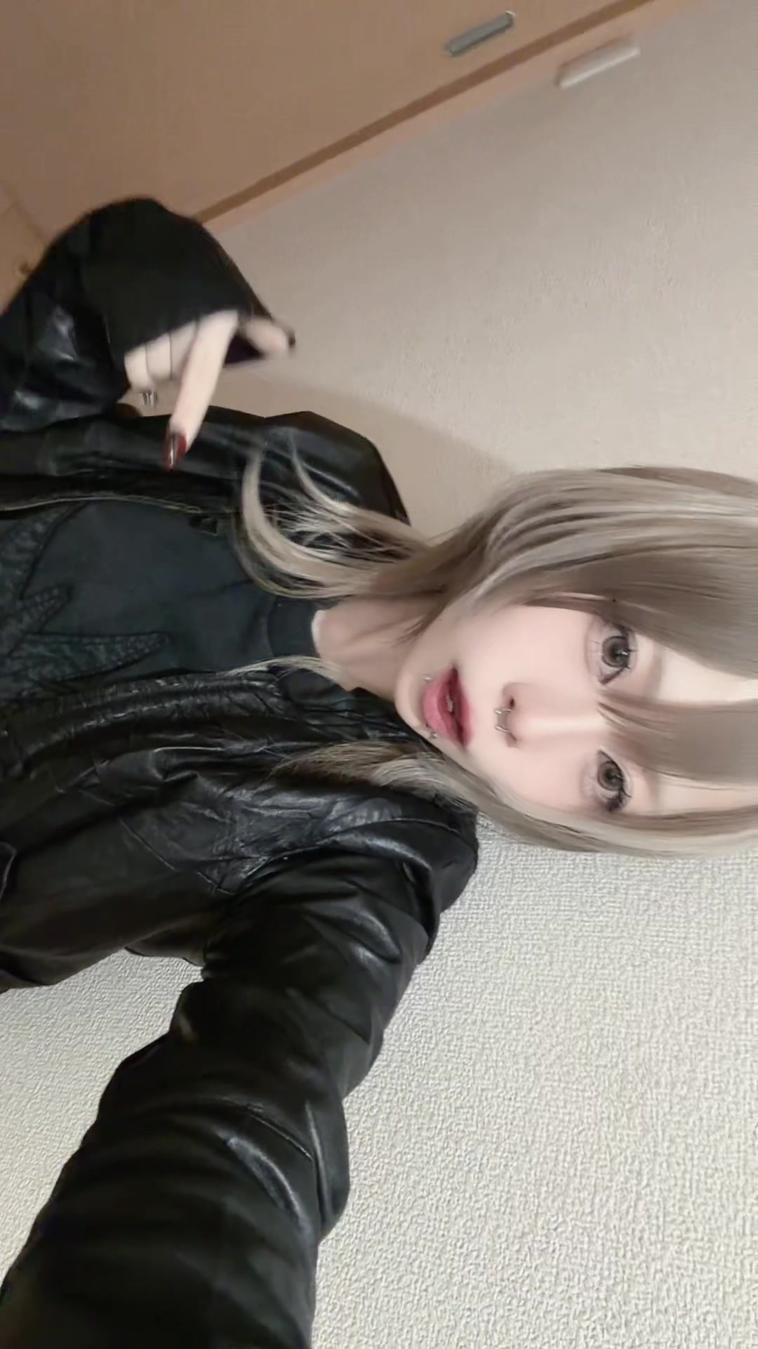 @ウル☦︎︎