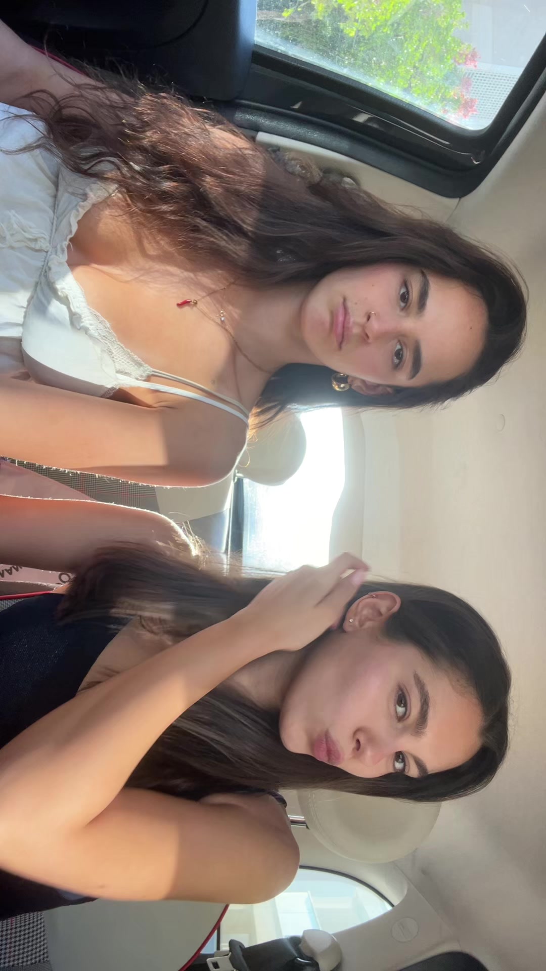 @Mia