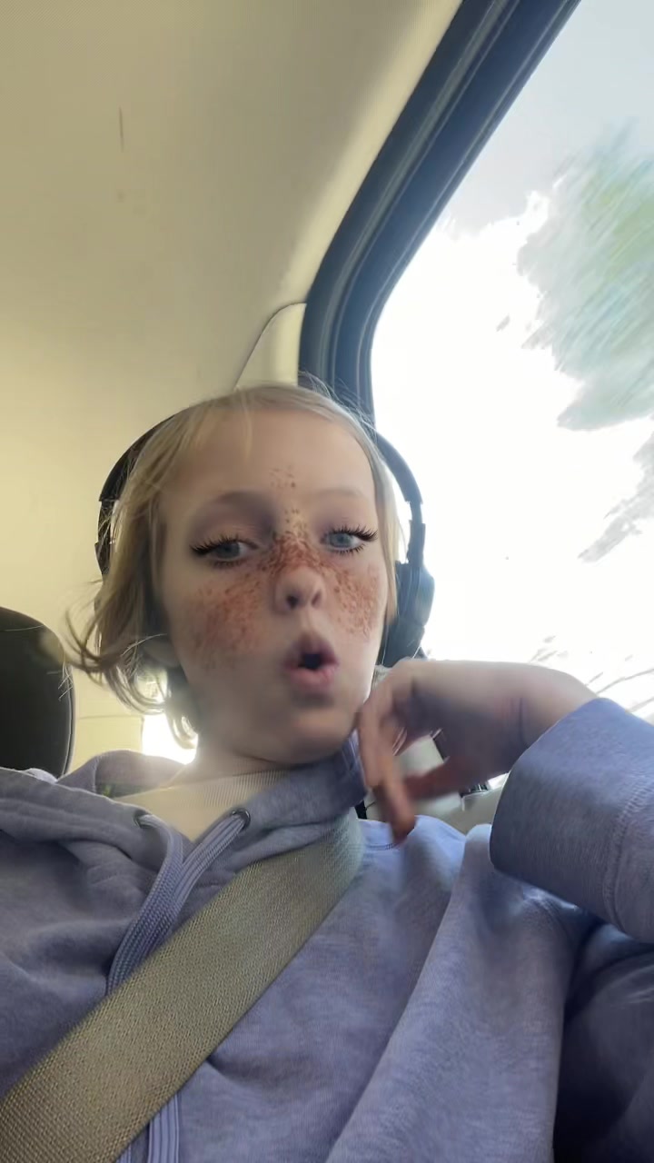 @Da_Gurl-15