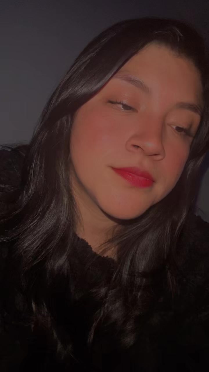 @Ahime Flores