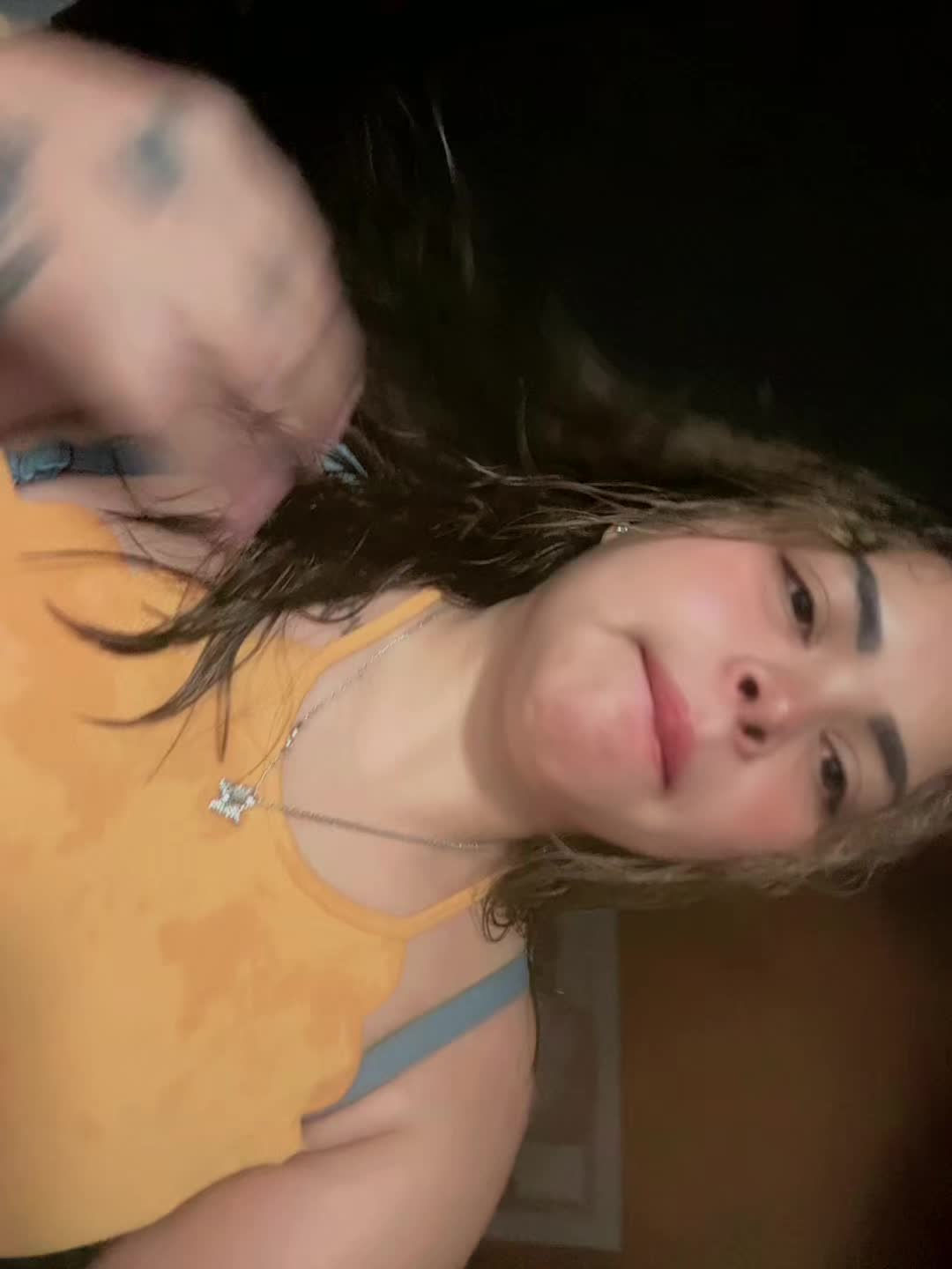 @valeria 🦋