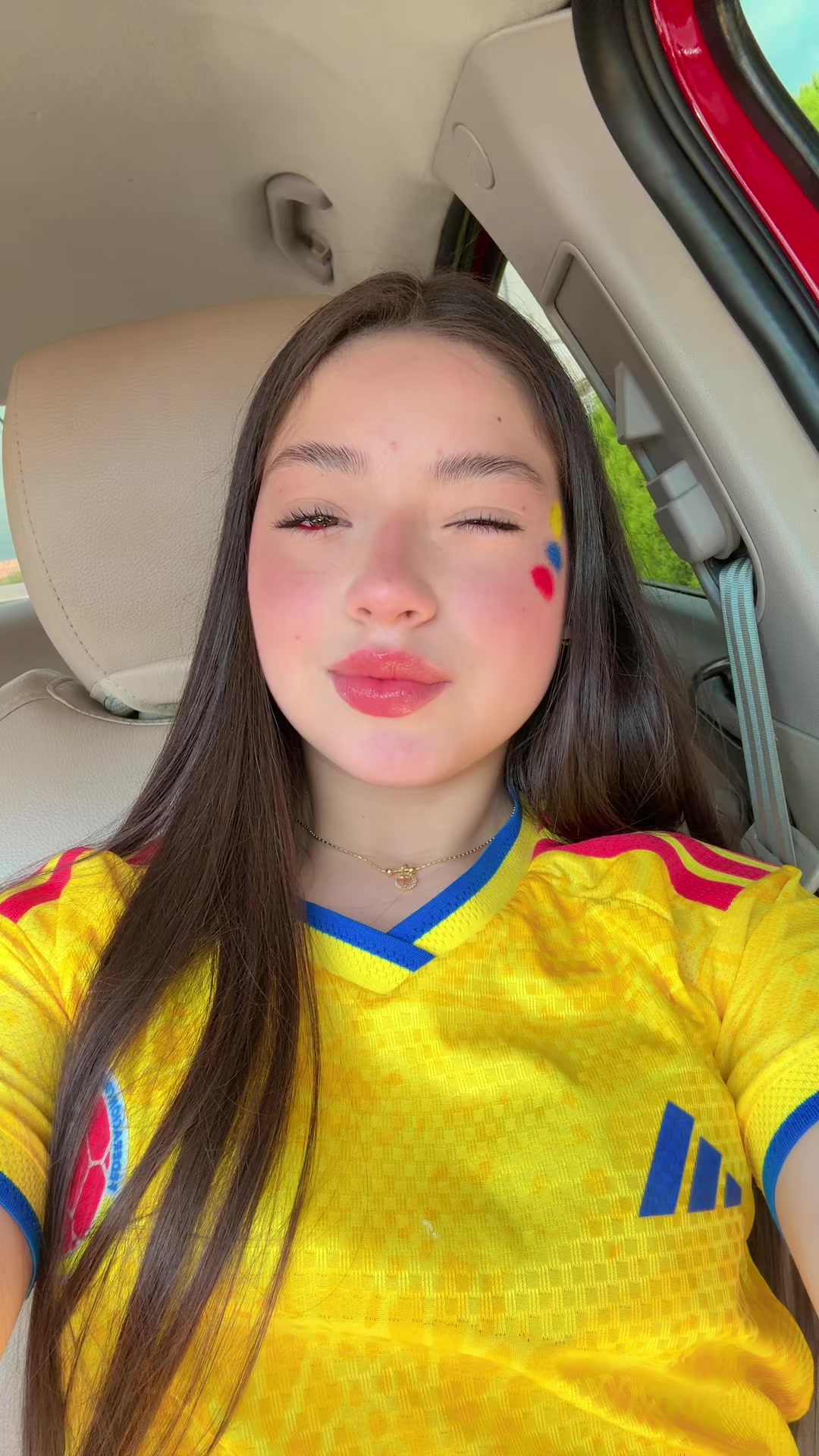 @ivannavalentinaq
