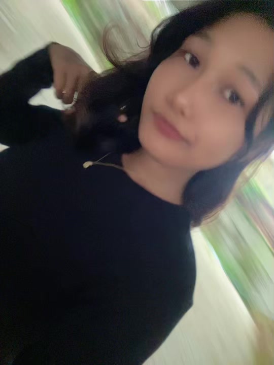 @Ãttítûdë qùêēñ 👑 (Ñîtī 😘❣️)