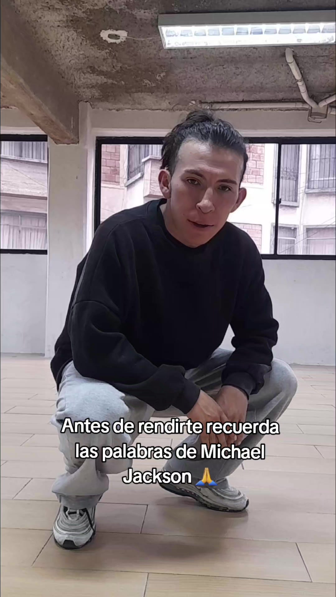 @Luis Mújica