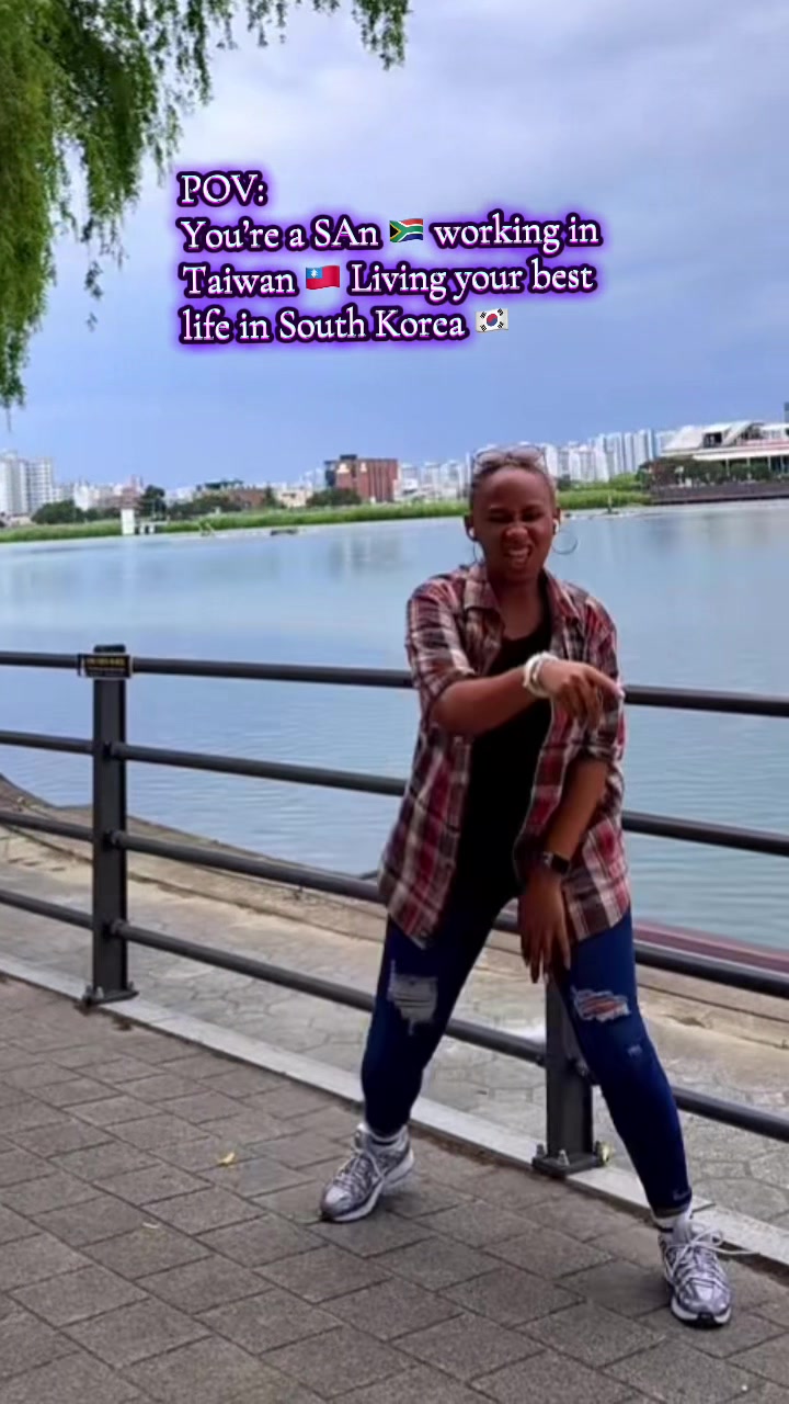 @🇿🇦Bucy Ngubo🇨🇳🇹🇼