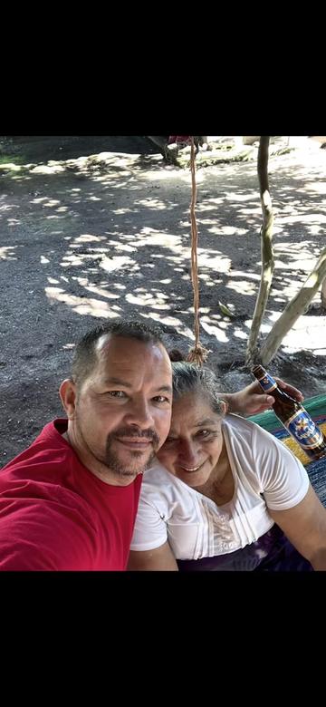 @Rom&aacute;ntico504🇭🇳🇨🇦🎸✋️&spades;️