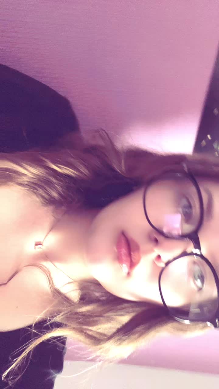 @Amelieeee
