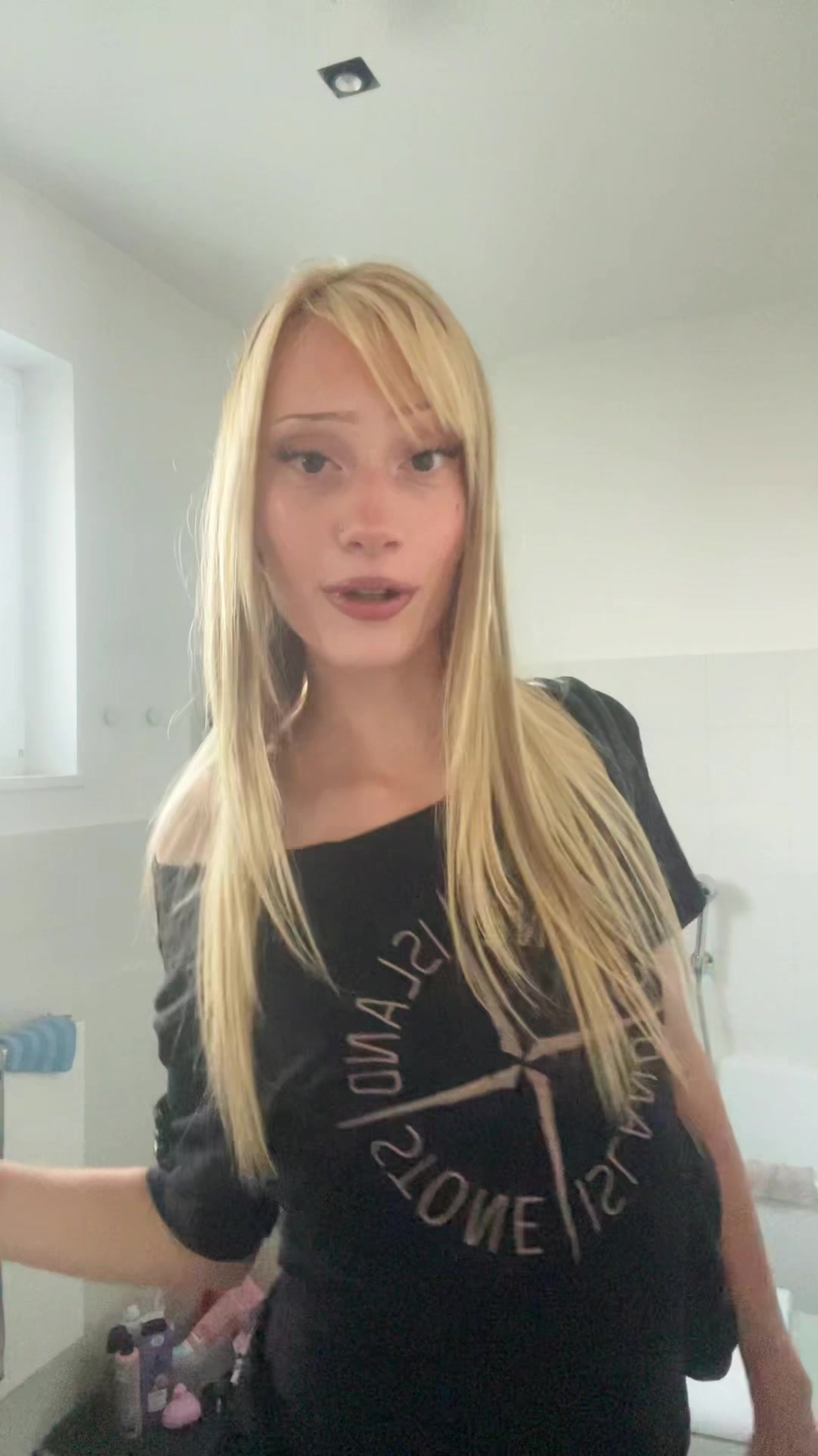 @👸🏼