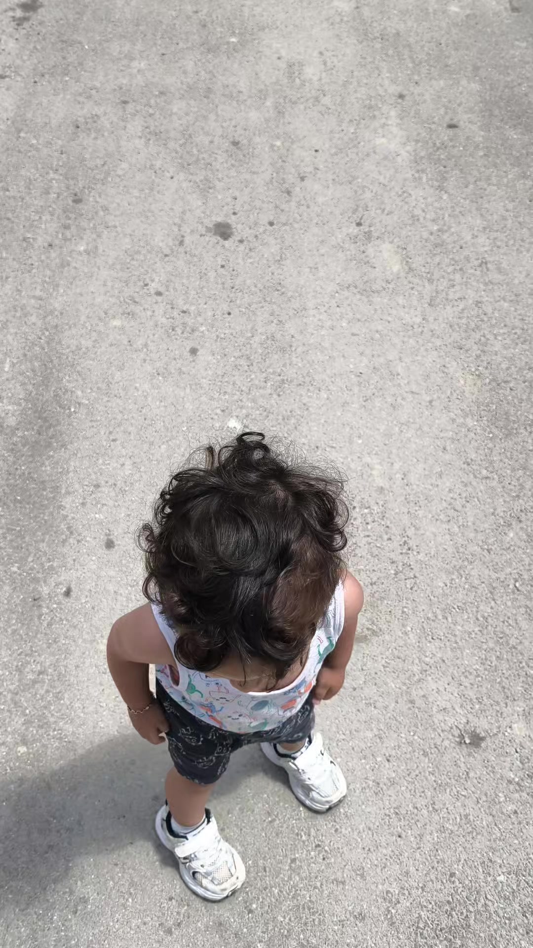 @🖤