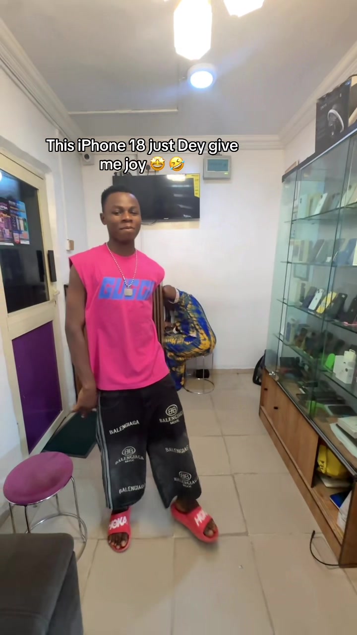 @꧁༆OG Boi༆🏄🏽♀️⚡️
