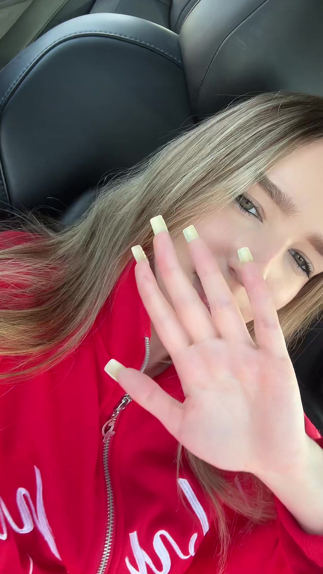 @GRÅCE
