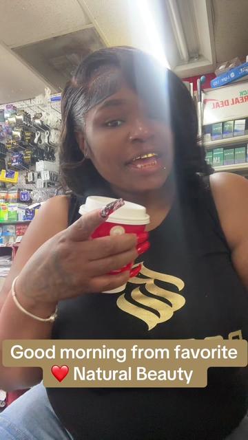 @Goldmouth queen ❤️🖤
