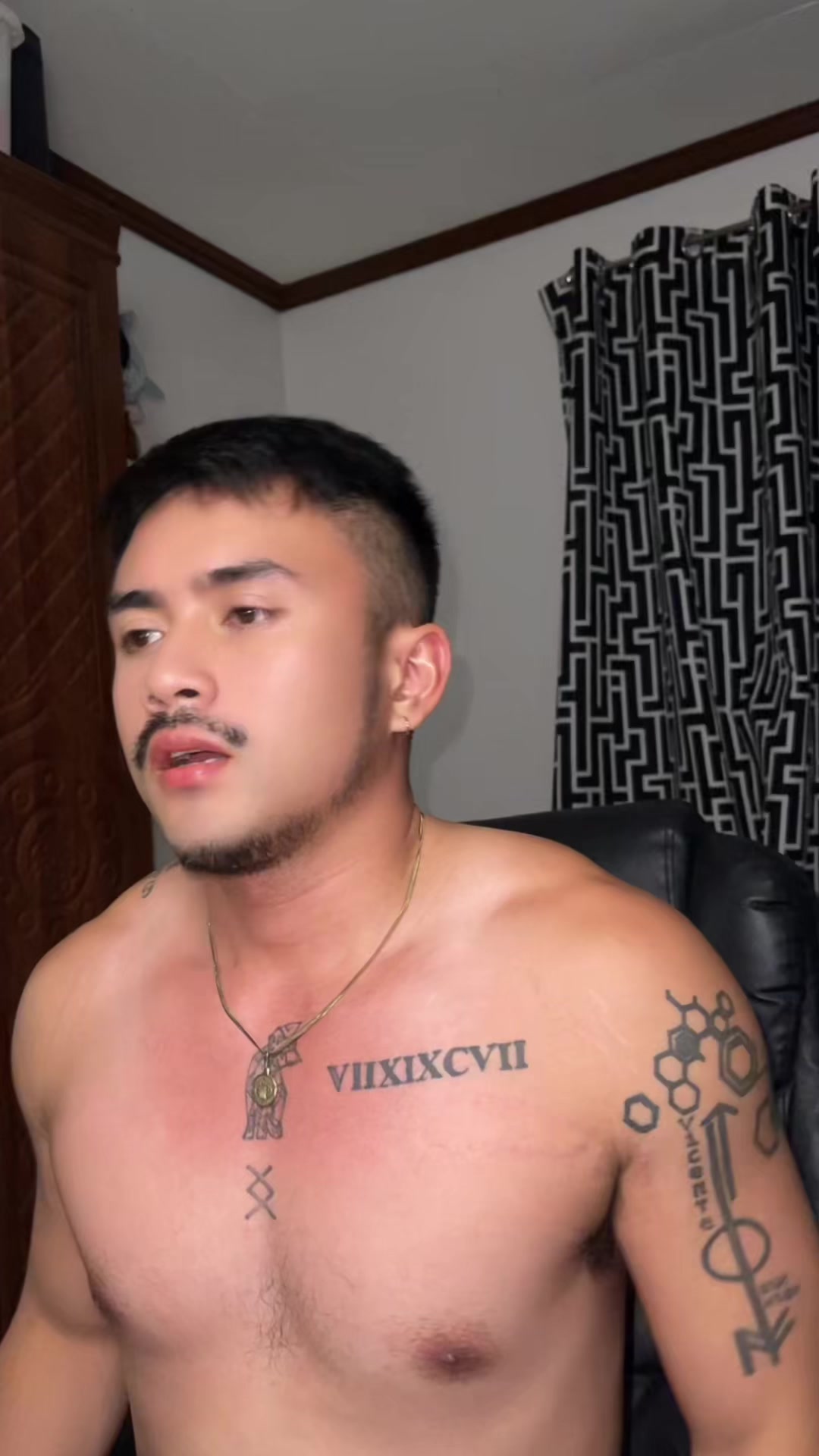 @JR🪬