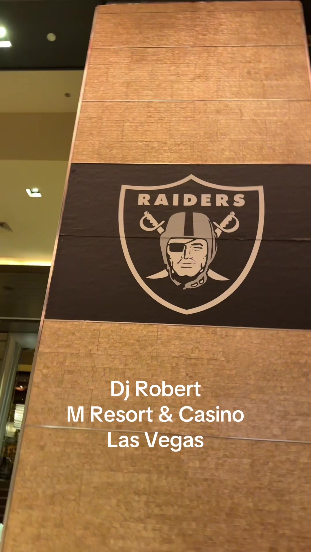@djrobertlasvegas