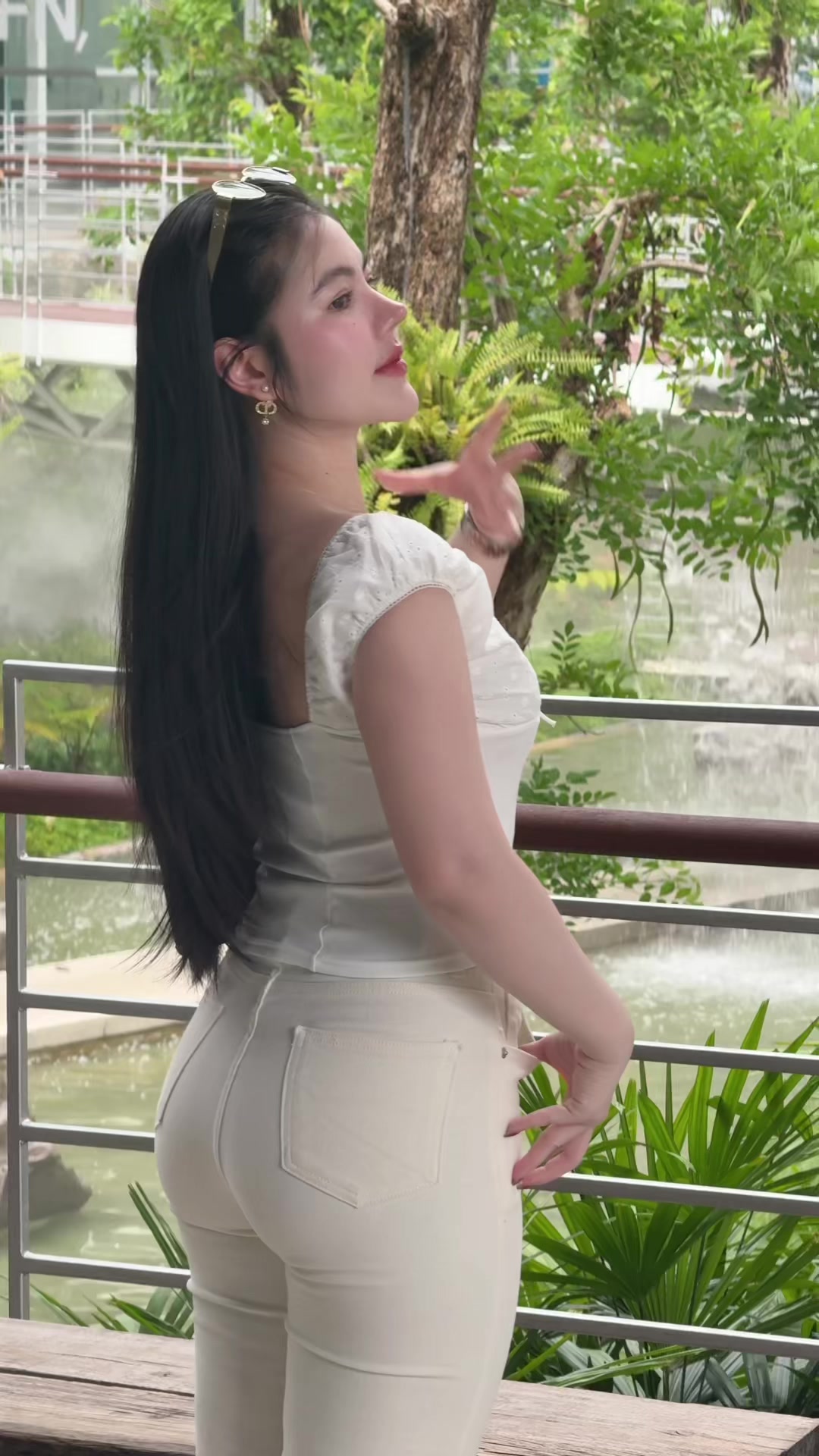 @อะบูดาบีอะบูดาบี