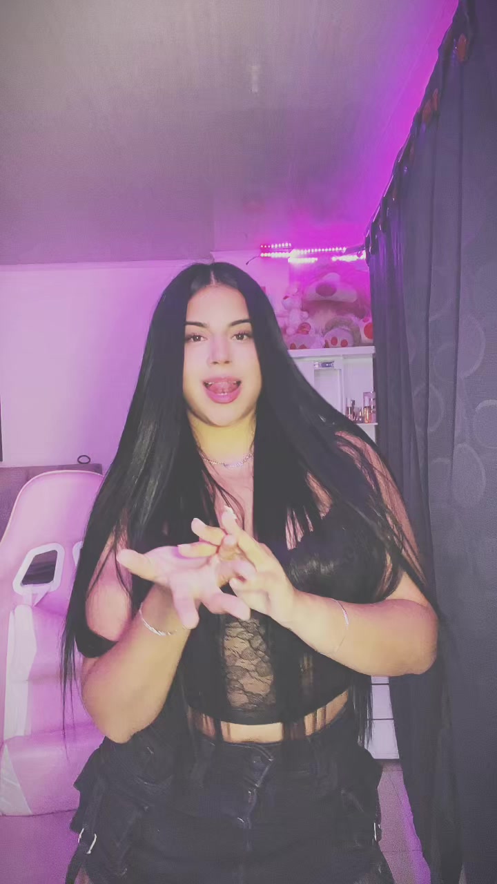 @M A U R Y ♡🧸✨