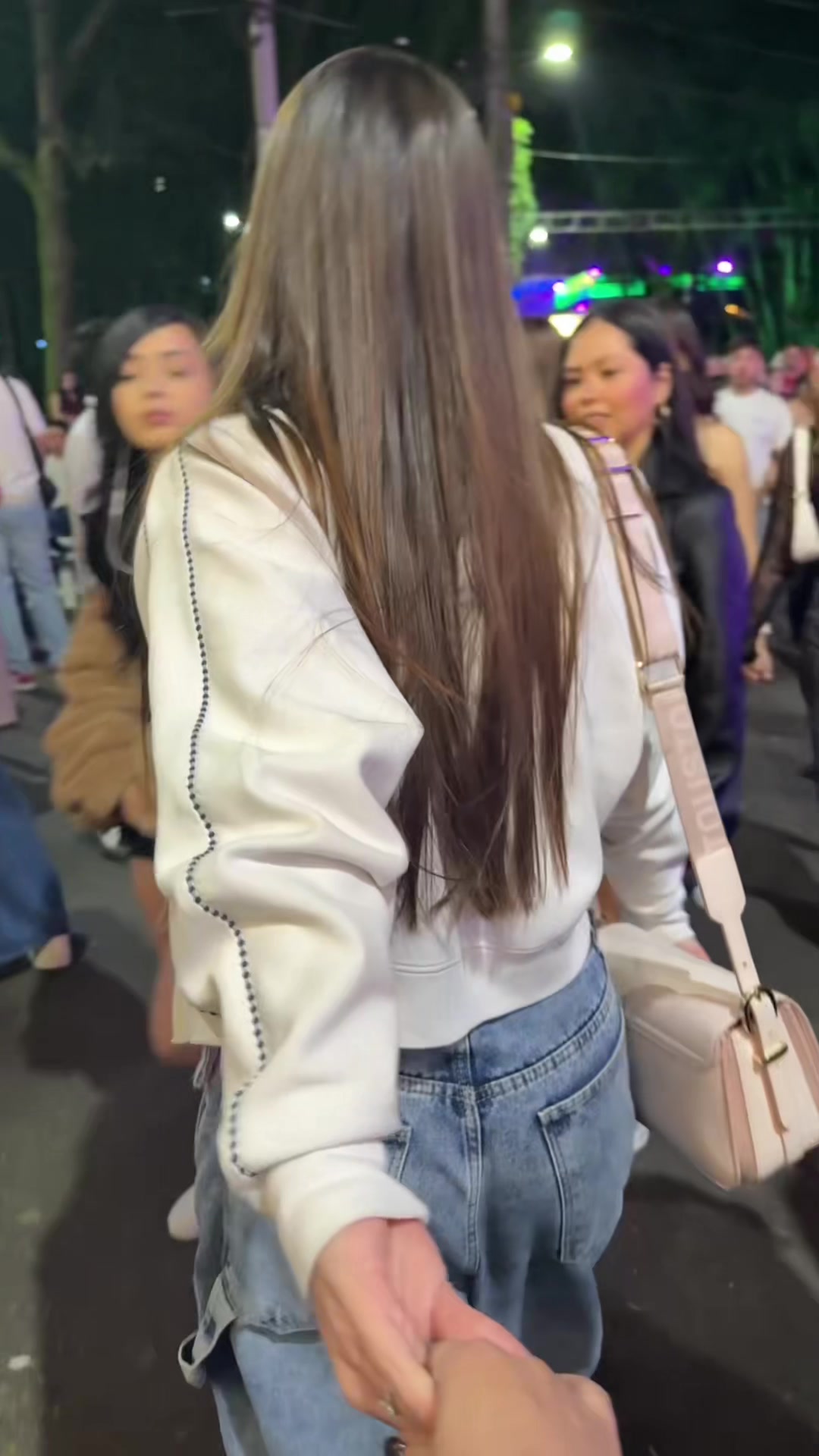 @gabyred_