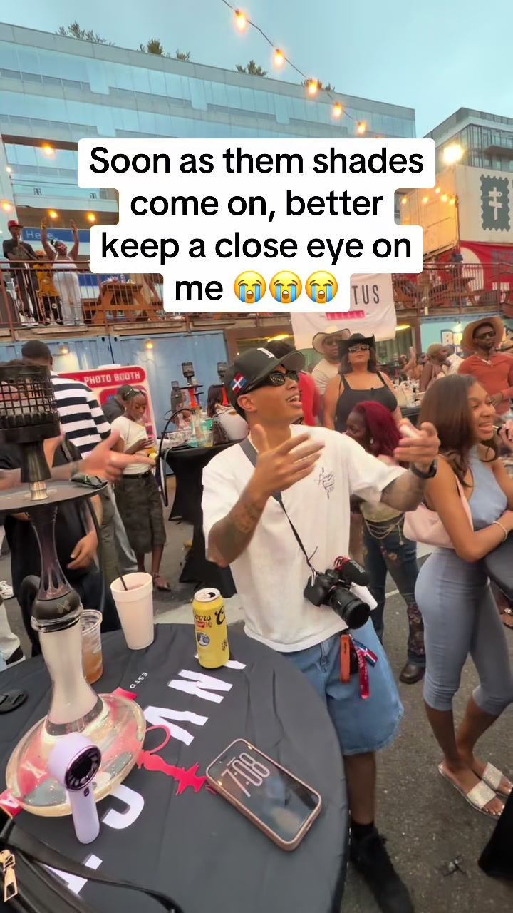 @withdahoodie_