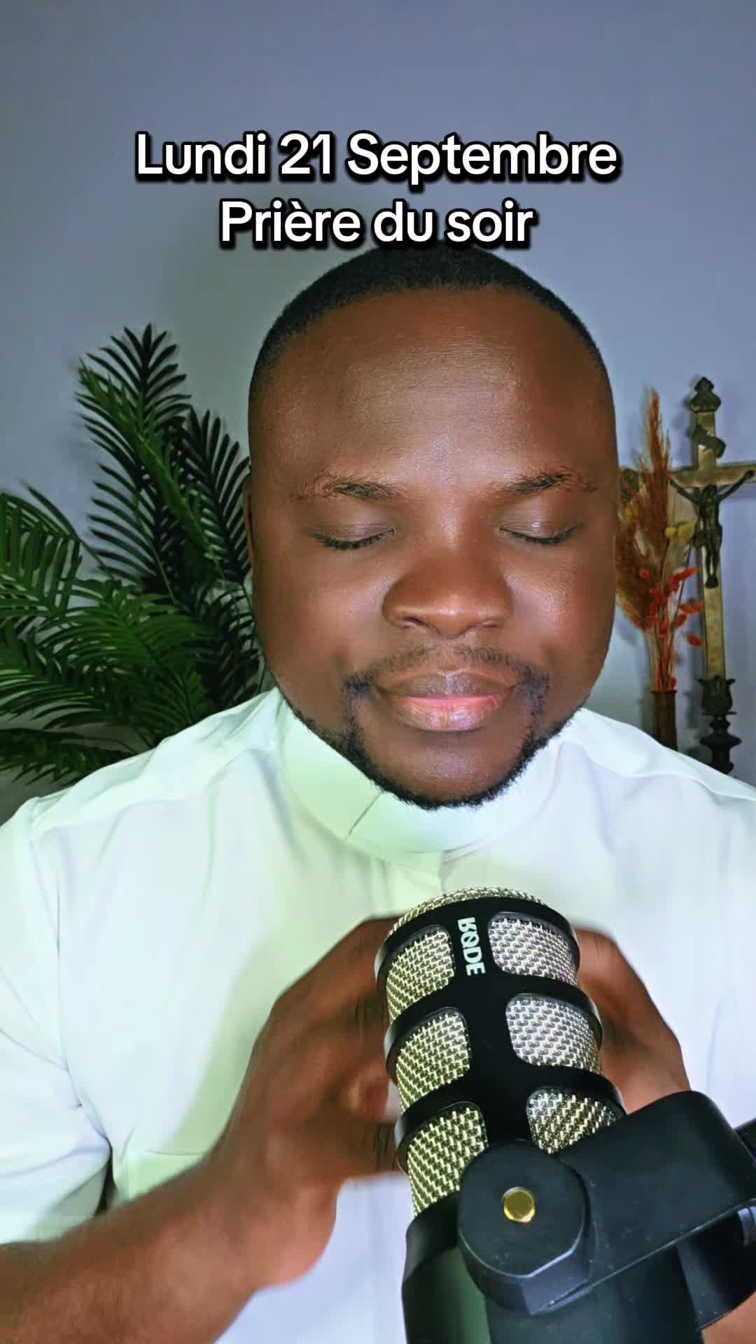@Padre Précieux 🇨🇵🇻🇦