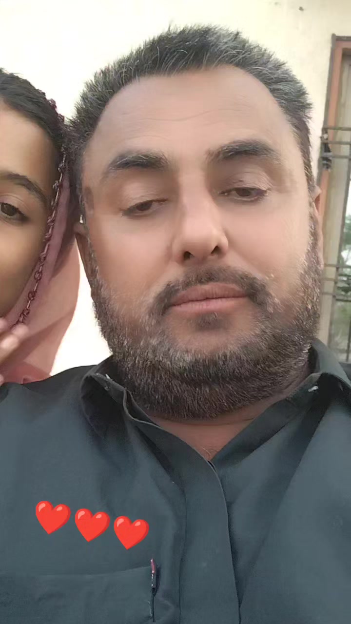 @Safa Baloch