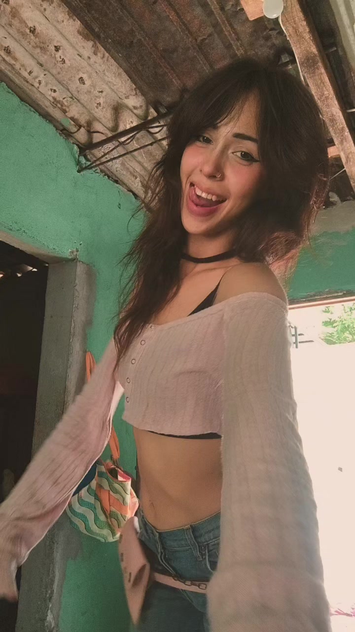 @UVE