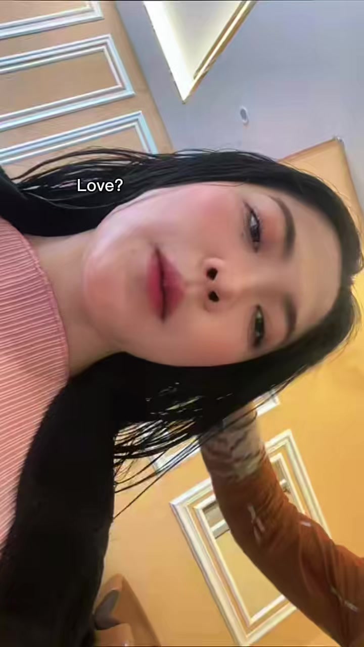 @putrii🍒