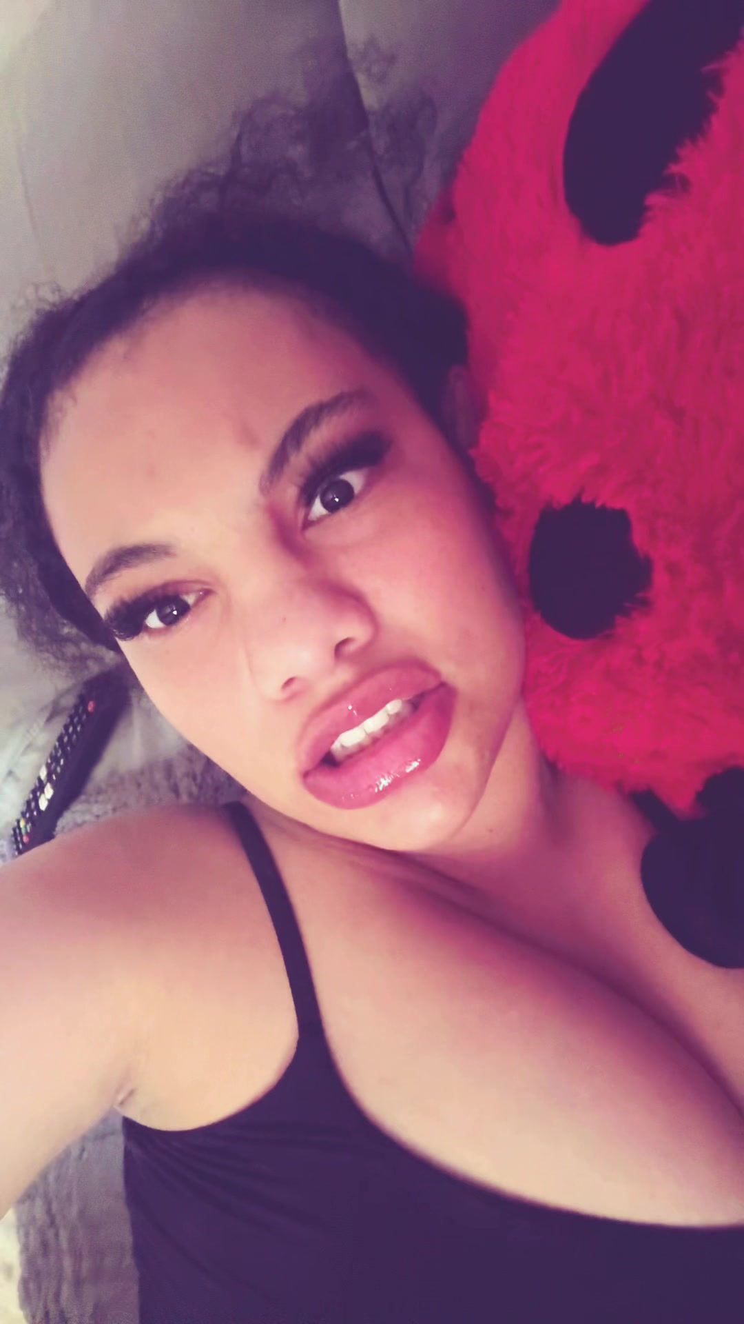 @𝒟𝑜𝓃𝓎𝒶💋
