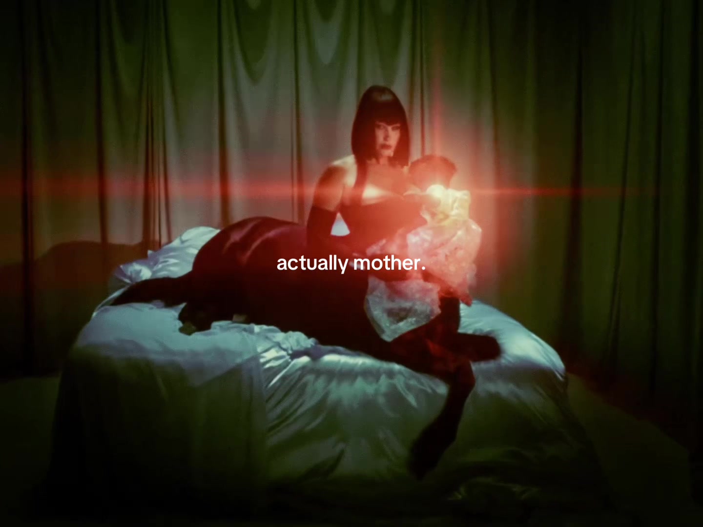 @⃟