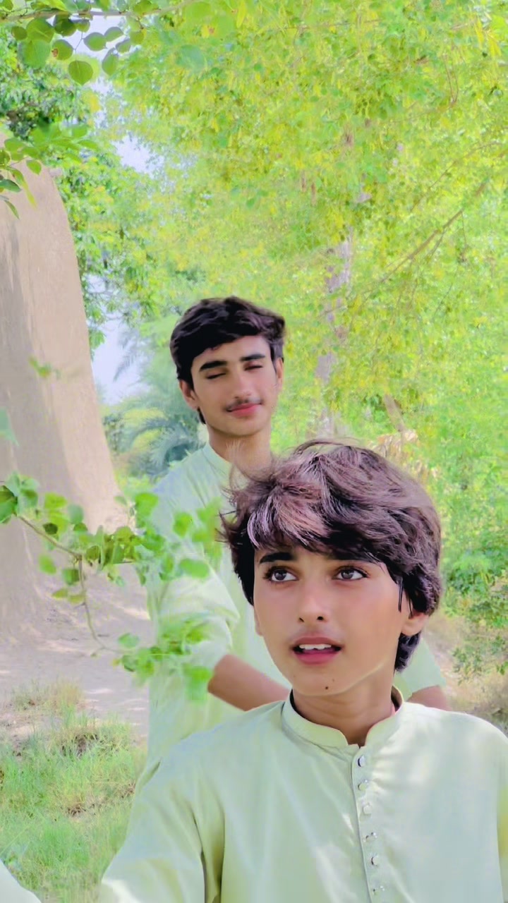 @Hum 2 bhai