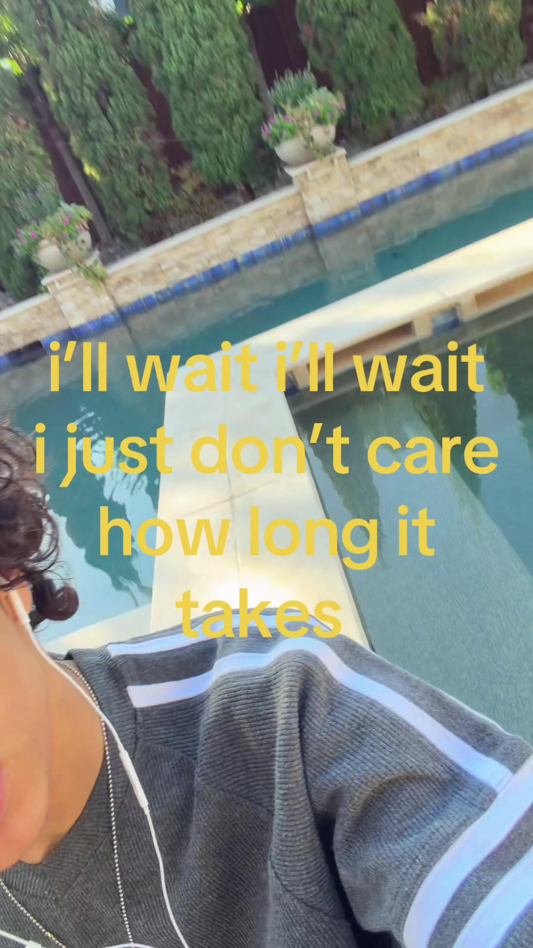 @beige