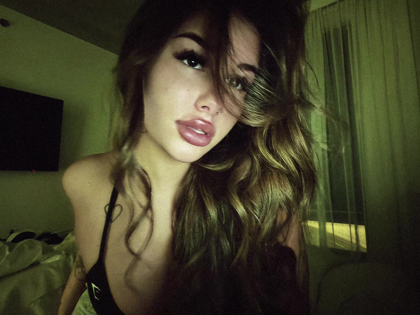 @onlyalexiax