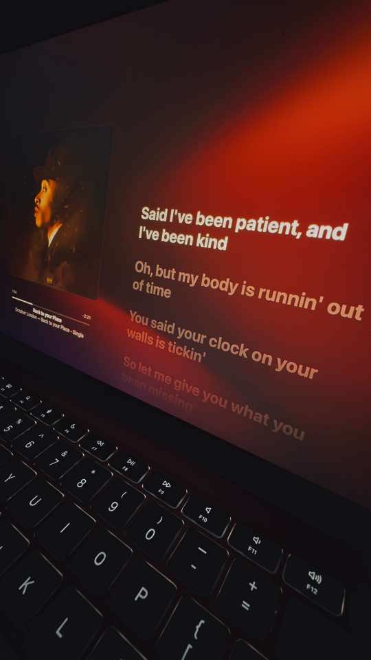 @.songlyrics🎶🎧