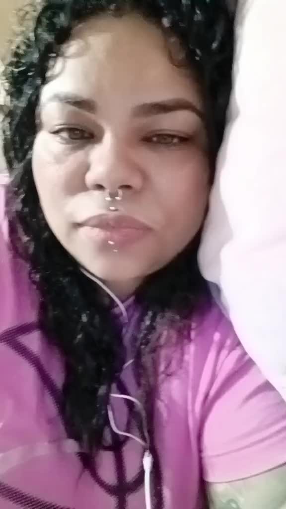 @Morena Morales