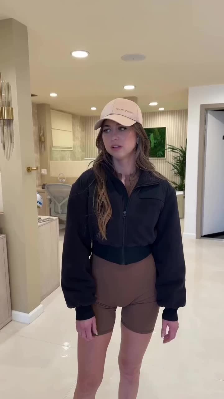 @Riley Reid