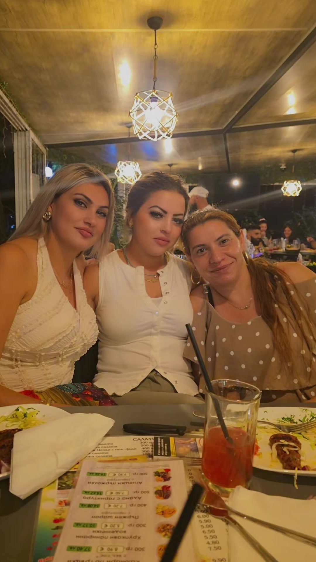 @Anuschka