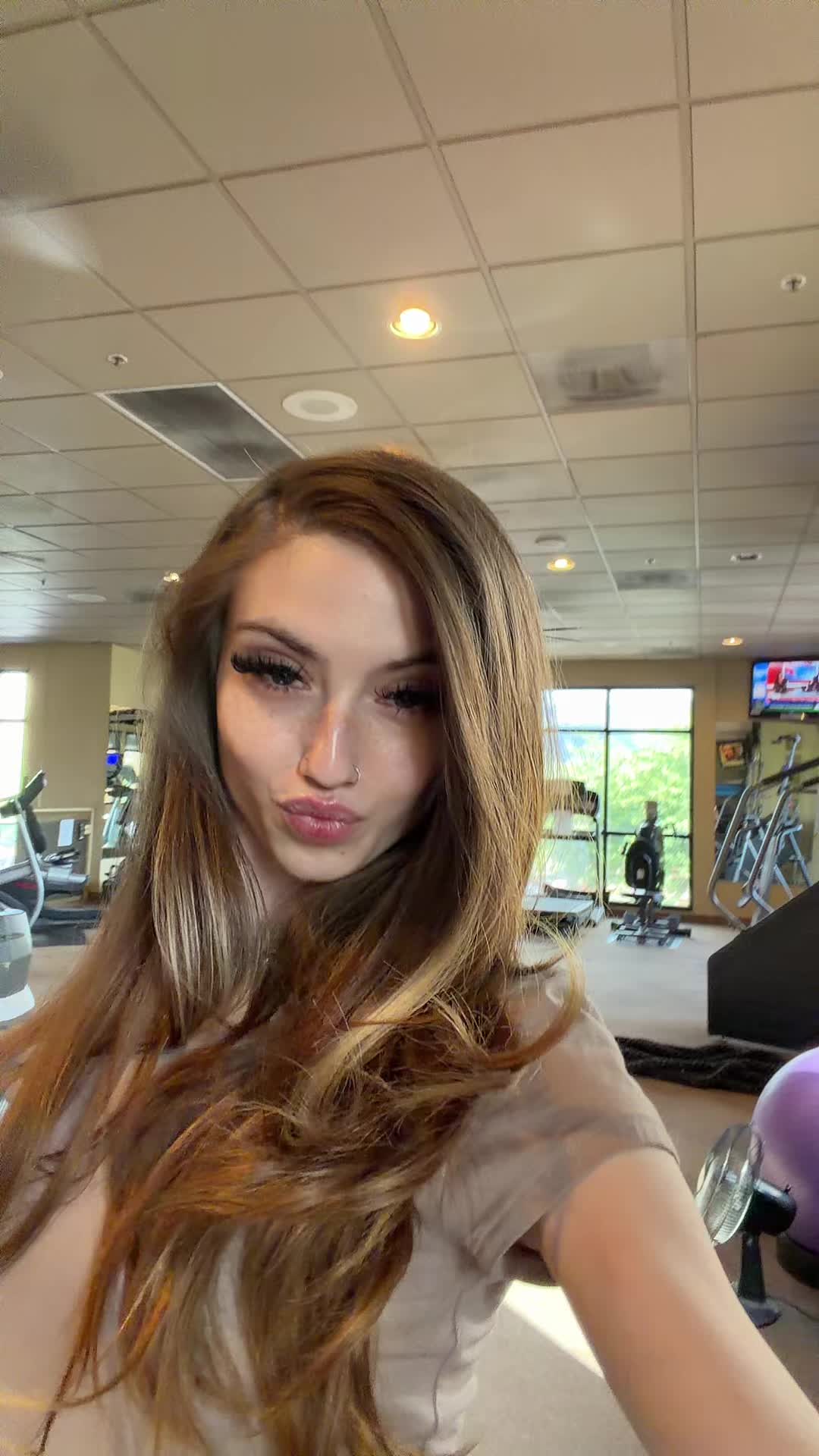 @leah_lindholm