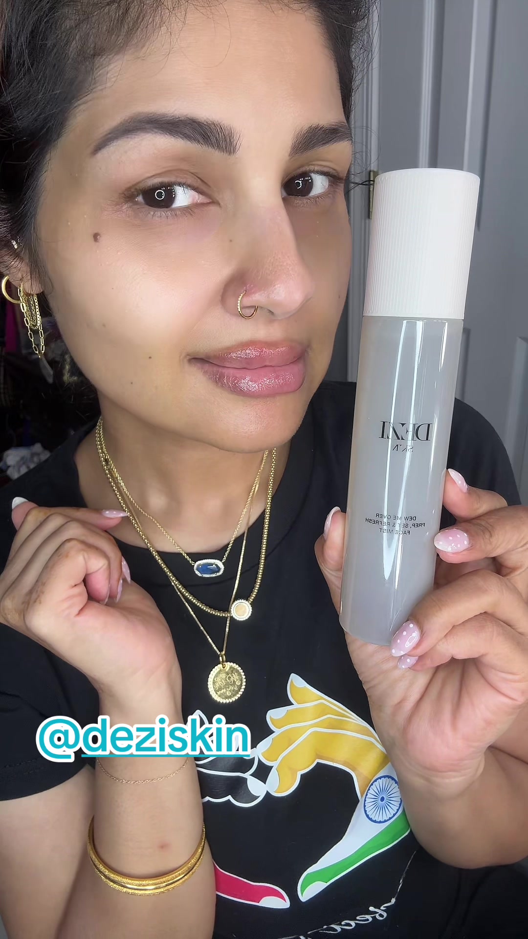 @MakeupLaveena