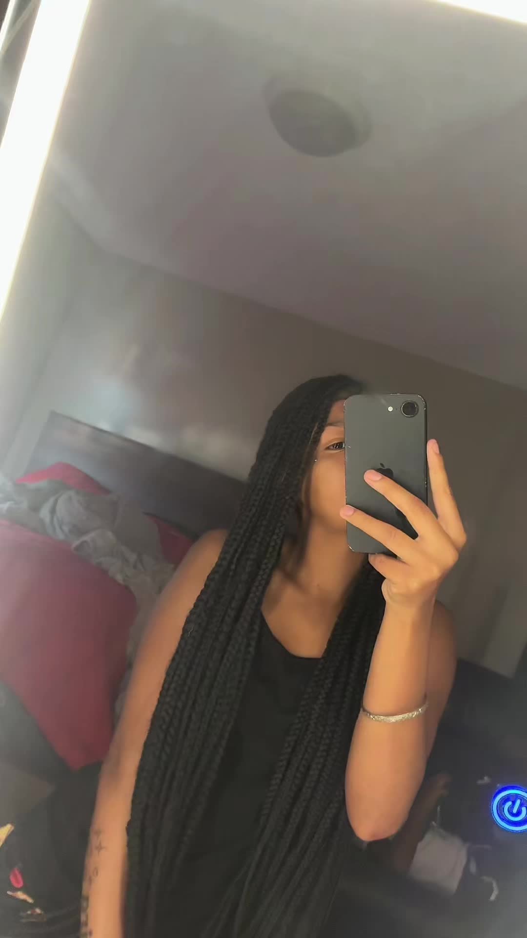 @Nevaeh