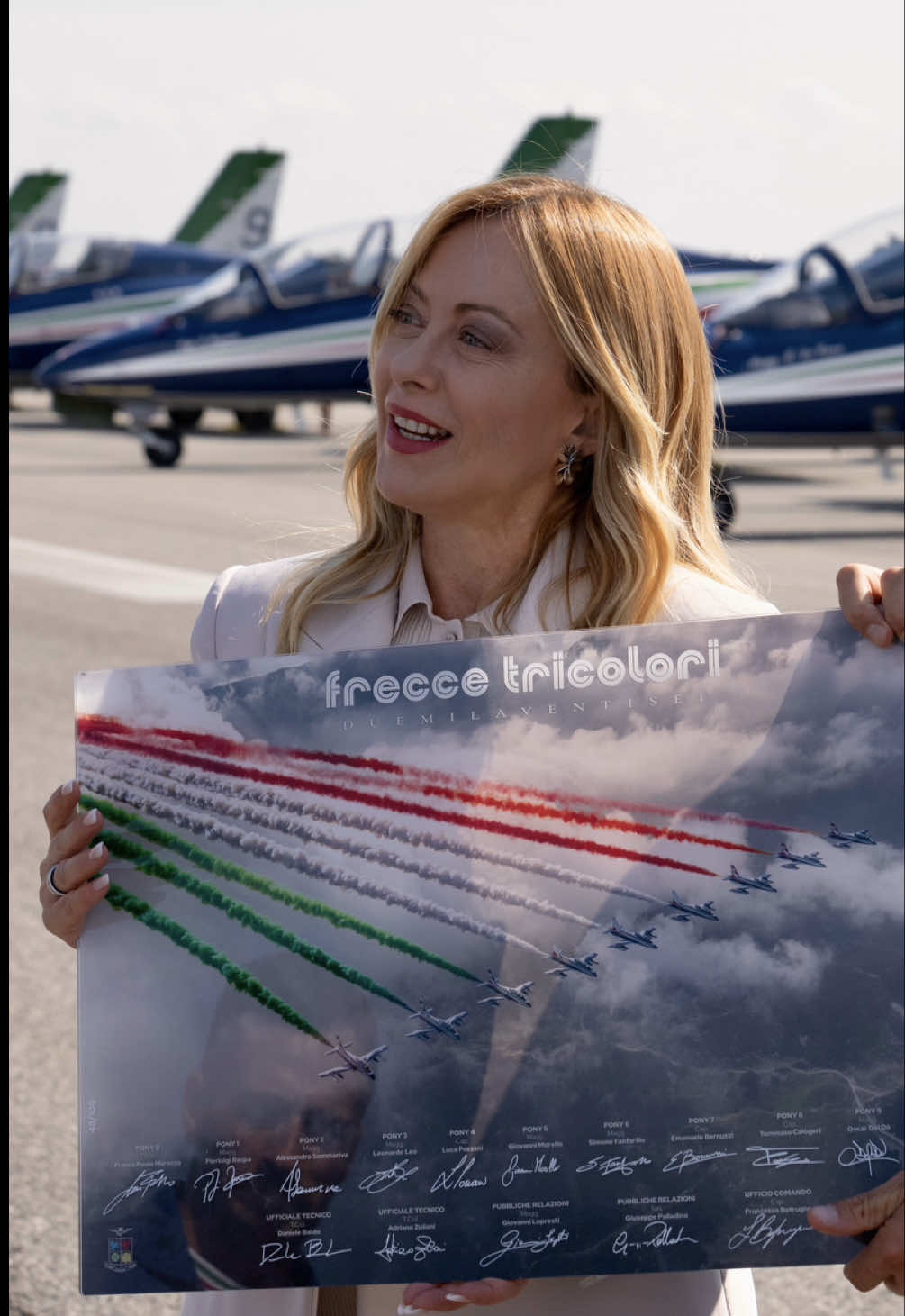 @Giorgia Meloni