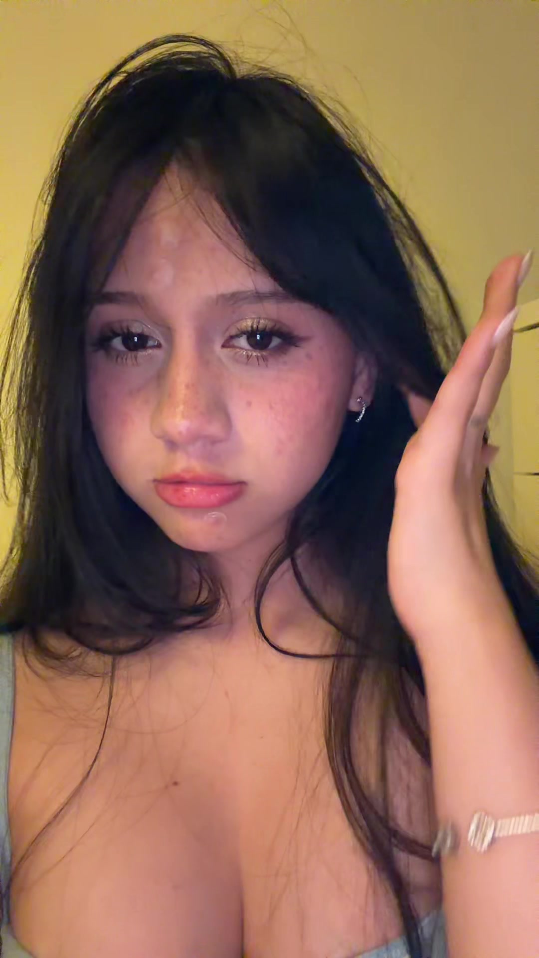 @๐๐ข๐ญ๐ฐ ๐ค๐ฉ๐ข๐ฏ ๐