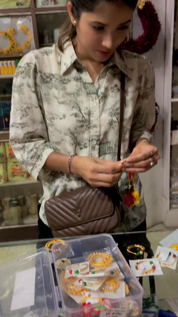 @Aaradhya Shringaar Mahendranga