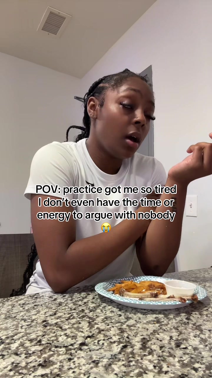 @Yogirlamaya🤭