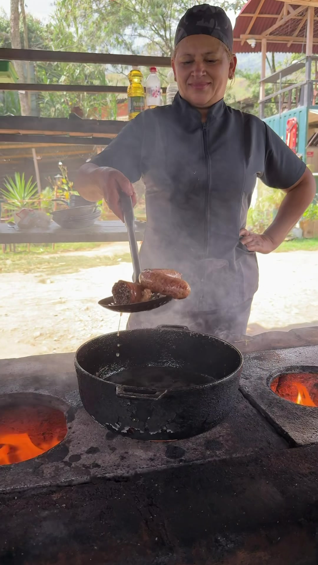 @LolaCarolaFood