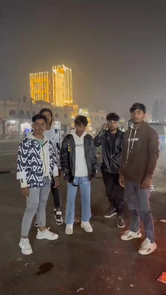 @𝙈𝙧. 𝙍𝙤𝙮𝙖𝙡 𝙧𝙖𝙟𝙖⁰⁷