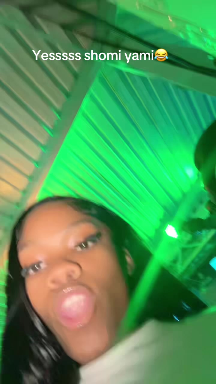 @UuhNiicole