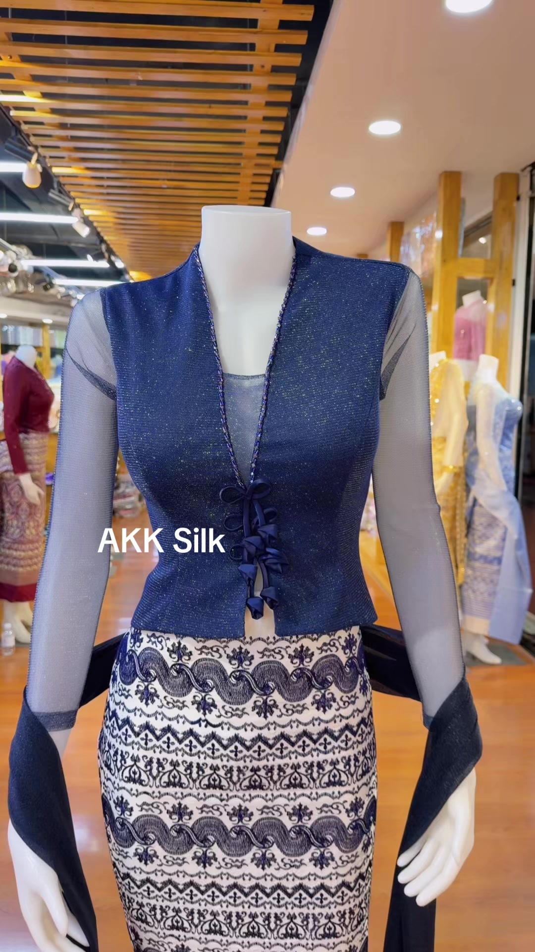 @Akk Silk (official account)