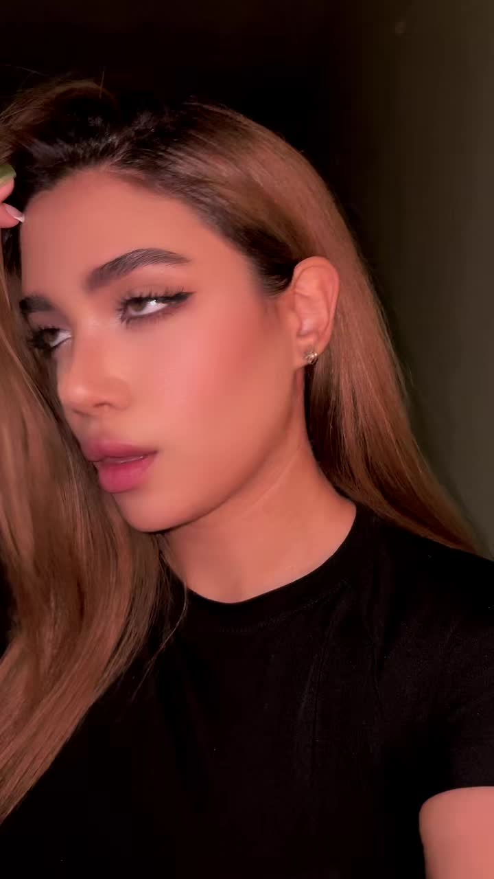 @نگار