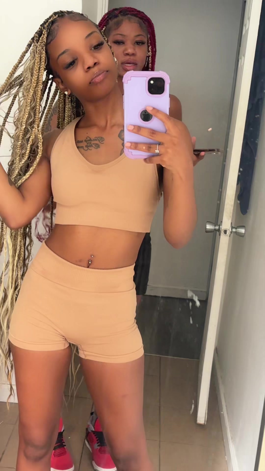 @milkmariee
