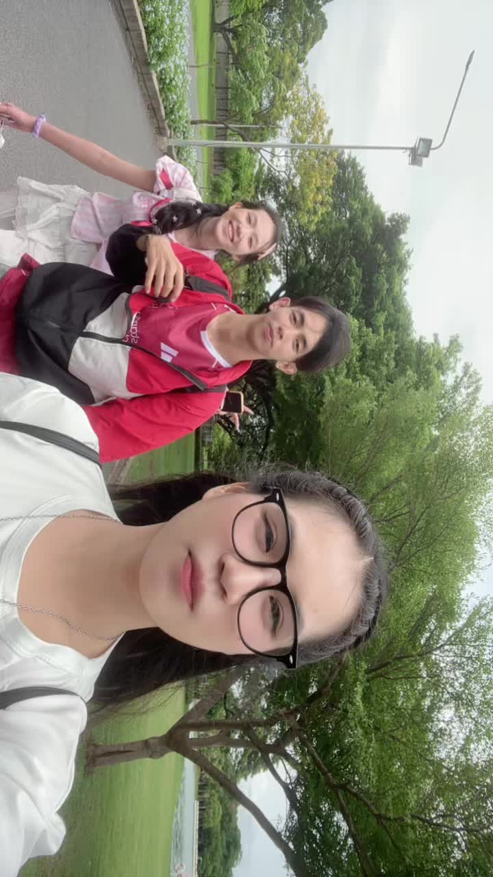 @Hom 🫶