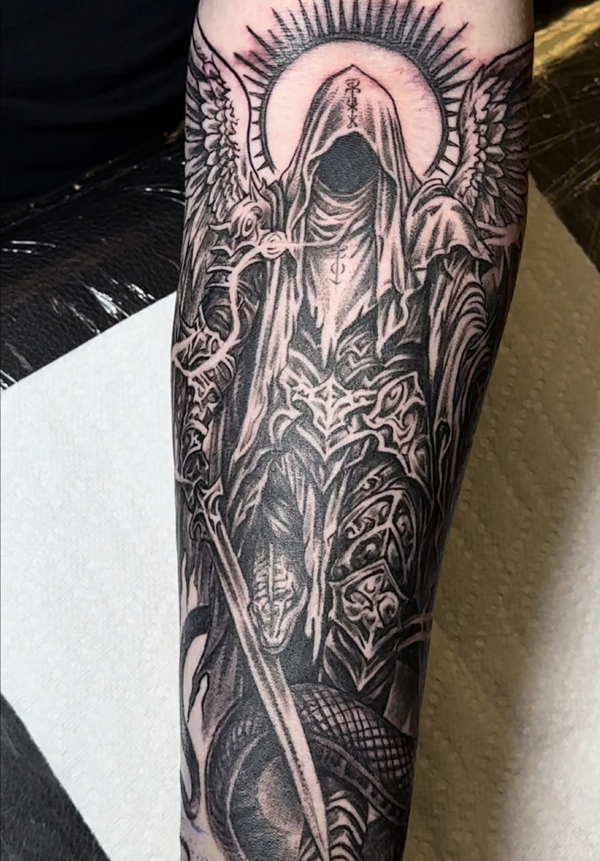@scissorhandz_art